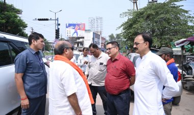 वार्ड 31 में ट्रैफिक और निर्माण कार्यों पर सख्ती – विधायक पुरंदर मिश्रा ने दिए स्पष्ट निर्देश