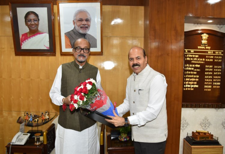 राज्यपाल ने कृषि विश्वविद्यालय की शिक्षण, अनुसंधान एवं विस्तार गतिविधियों की जानकारी ली