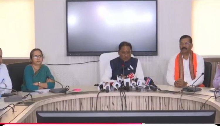 विद्यार्थियों ने अपनी सफलता से अपने माता-पिता और शिक्षकों साथ ही समूचे छत्तीसगढ़ को गौरवांवित किया है।विद्यार्थियों को उज्ज्वल भविष्य के लिए हार्दिक शुभकामनाएं