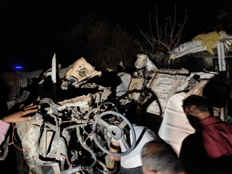 BREAKING : तेज रफ्तार माजदा और ट्रैक्टर में जोरदार भिड़ंत, एक युवक की मौत, तीन गंभीर