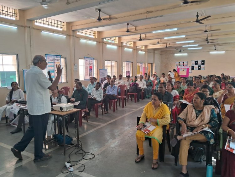 रायपुर शहर ब्लॉक में प्रधान पाठक सेमिनार का सफल आयोजन