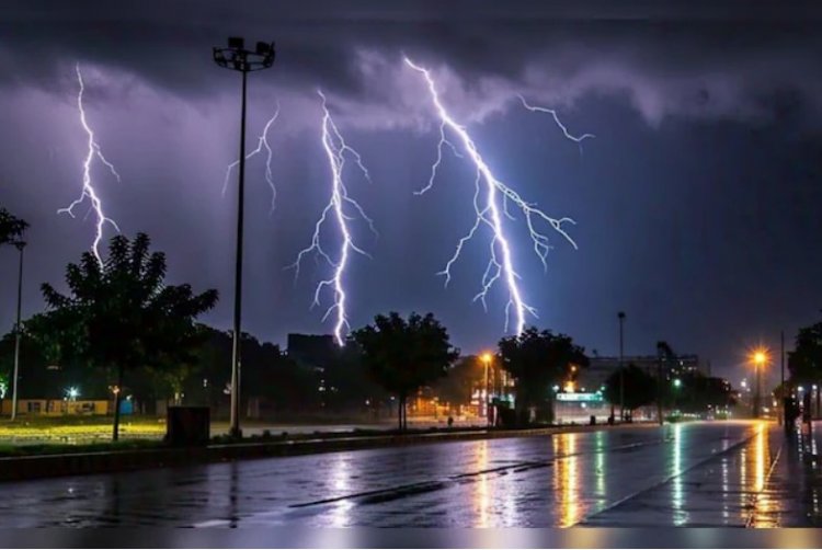 छत्तीसगढ़ में मौसम ने बदला रुख, आज कई जगहों पर हल्की बारिश और गरज-चमक के आसार, रायपुर में भी बौछारें संभव