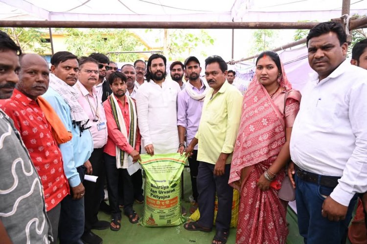 सुशासन तिहार 2025 "संवाद से समाधान" शिविर में कैबिनेट मंत्री दर्जा गुरु खुशवंत साहेब की गरिमामयी उपस्थिति