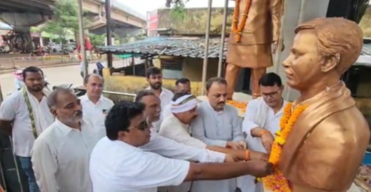 झीरम घाटी हमले की 12 वीं बरसी के मौके पर कांग्रेस नेताओं को दी श्रदांजली