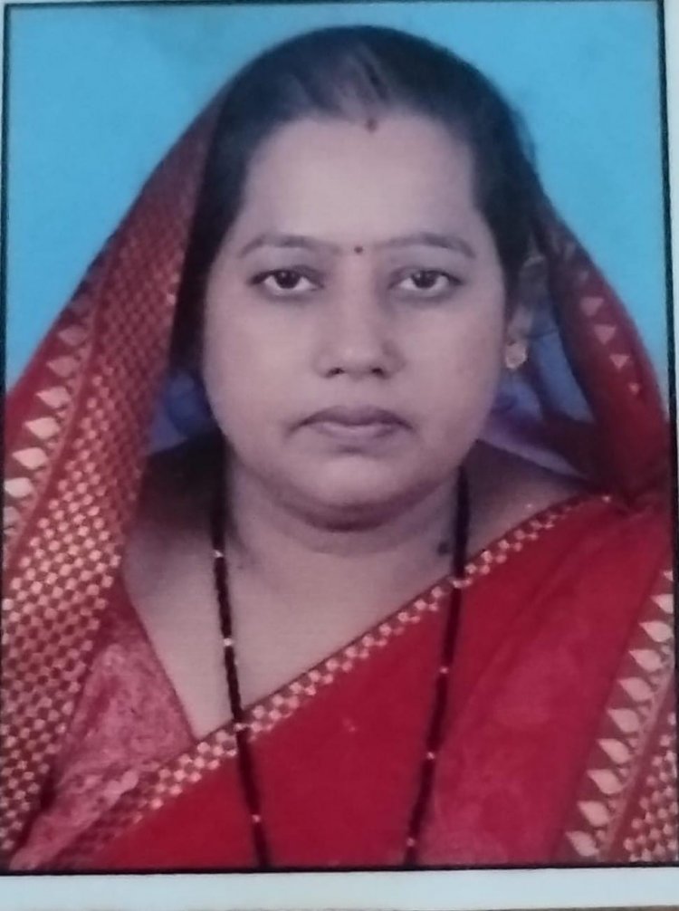 नायब तहसीलदार विपिन बिहारी पटेल महिला किसान के जमीन ऑनलाइन करने के लिए मांग रहे हैं 16 लाख 50 पचास हजार....