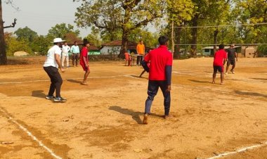 10 लाख की लागत से करडेगा में बना खेल मैदान