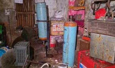 CG – बर्फ फैक्ट्री में बड़ा धमाका : हादसे में मालिक की हुई मौत, 3 की हालत गंभीर