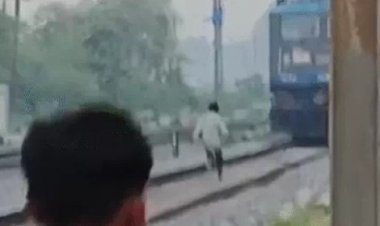 CG में रील बनाने के लिए युवक ने मालगाड़ी के सामने की स्टंटबाज़ी, लोको पायलट ने बचाने के लिए लगाया इमरजेंसी ब्रेक