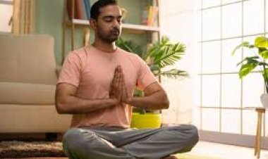 अन्तर्राष्ट्रीय योग दिवस के अवसर पर खालसा पब्लिक स्कूल परिसर में जिला स्तरीय योग कार्यक्रम