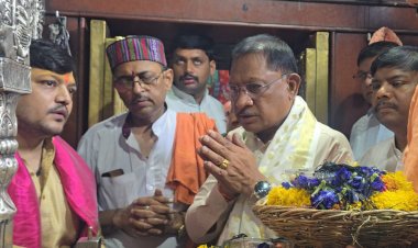 ’काशी के कोतवाल’ काल भैरव जी के दरबार में मुख्यमंत्री विष्णुदेव साय ने की पूजा-अर्चना…