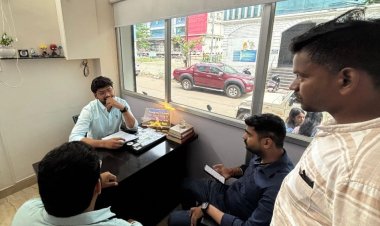 विद्युत पोल पर पोस्टर लगाकर सम्पति विरुपण करने पर ओम साईराम हॉस्पिटल, कोचिंग क्लास और मोबाइल शॉप परविद्युत पोल पर पोस्टर लगाकर सम्पति विरुपण करने पर ओम साईराम हॉस्पिटल पर 5000 रूपये की चालानी कार्यवाही