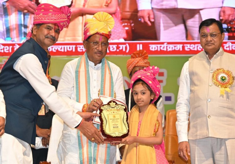 छत्तीसगढ़ के विकास में देवांगन समाज की महत्वपूर्ण भूमिका: मुख्यमंत्री श्री विष्णु देव साय