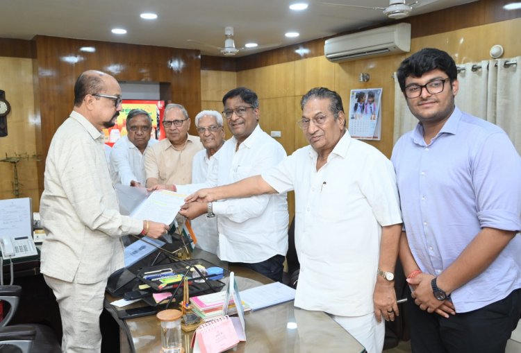 राज्यपाल श्री डेका से छत्तीसगढ़ अग्रवाल संगठन के पदाधिकारियों ने की भेंट