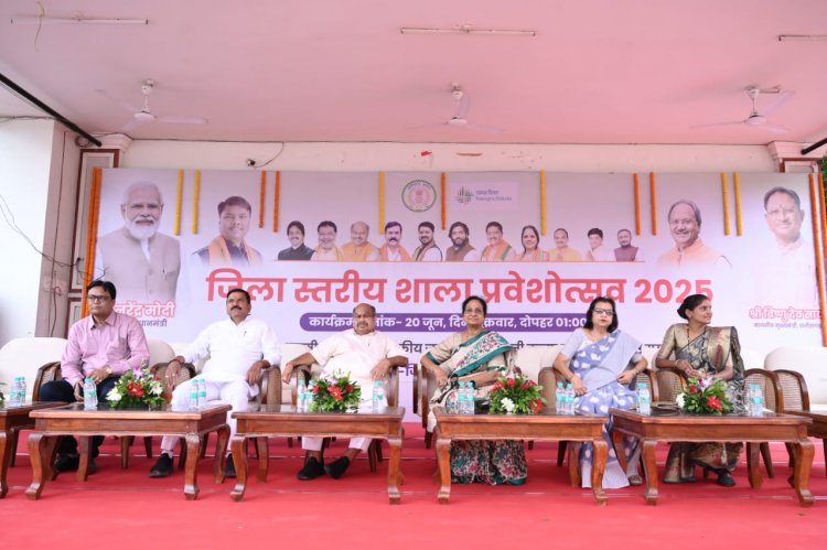 बच्चों को दी शुभकामनाएं, पढ़ाई में मेहनत और मोबाइल के संयमित उपयोग की सीख-विधायक पुरंदर मिश्रा