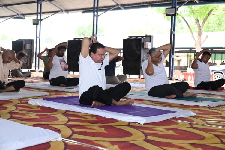 योग बने जीवन का आधार, हर घर में गूंजे 'ओम' अंतर्राष्ट्रीय योग दिवस: विधायक अग्रवाल बोले-'घर-घर योग, जन-जन योग' बने राष्ट्र का मंत्र