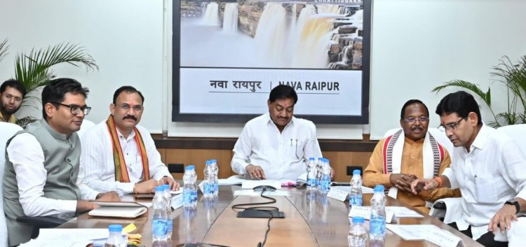 मंत्रिमंडलीय उप समिति की बैठक में धान के त्वरित निराकरण हेतु लिए गए महत्वपूर्ण निर्णय