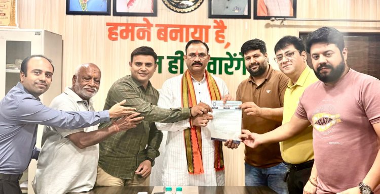 प्रदेश स्वास्थ्य मंत्री  श्याम बिहारी जायसवाल जी से चेंबर प्रतिनिधि मंडल मिला