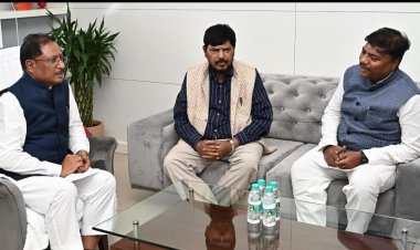 मुख्यमंत्री  विष्णु देव साय से केंद्रीय राज्यमंत्री  रामदास अठावले ने की सौजन्य मुलाकात