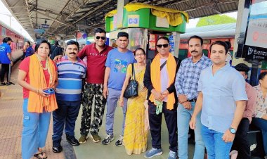 बोल बम जयकारों के साथ अमरनाथ यात्रा पर जवाहर नगर मंडल अध्यक्ष एवं प्रभारी रवाना।