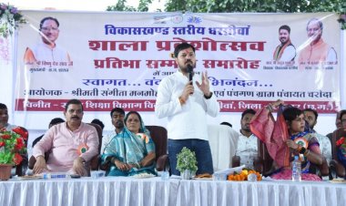 शिक्षा के साथ साथ अच्छे संस्कार बहुत ज़रूरी हैं, अच्छे संस्कार ही आपकी पहचान होगी – अनुज