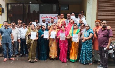 स्टेशन लोधीपारा सर्किल स्टेशन रोड रायपुर के अध्यक्ष राजेन्द्र जंघेल एवं महिला अध्यक्ष श्रीमती सविता जंघेल निर्विरोध घोषित हुए।