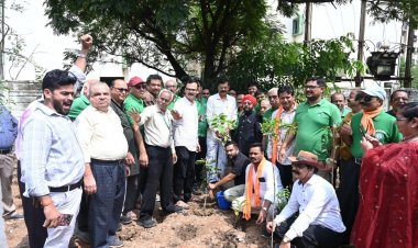 ग्रीन आर्मी ने दो वर्ष तक प्रत्येक पौधे के वृक्ष बनने तक निगम जोन 10, पर्यावरण विभाग सहित रखरखाव हेतु सहभागिता दर्ज करने  लिया संकल्प