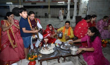 हर-हर महादेव की गूंज में विधायक डॉ संपत अग्रवाल ने की प्रार्थना,शिवभक्ति से सराबोर रहा पहला सोमवार