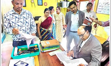 जिला एवं सत्र न्यायाधीश द्वारा विभिन्न शासकीय संस्थानों का औचक निरीक्षण