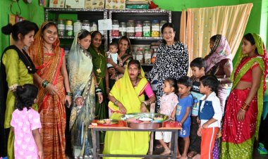 आंगनबाड़ी केंद्रों की बदली तस्वीर : खेलते-खिलखिलाते नन्हे कदमों से संवर रहा भविष्य