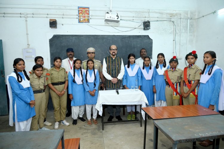 राज्यपाल  डेका ने विद्यार्थियों को दिए सफलता के मंत्र