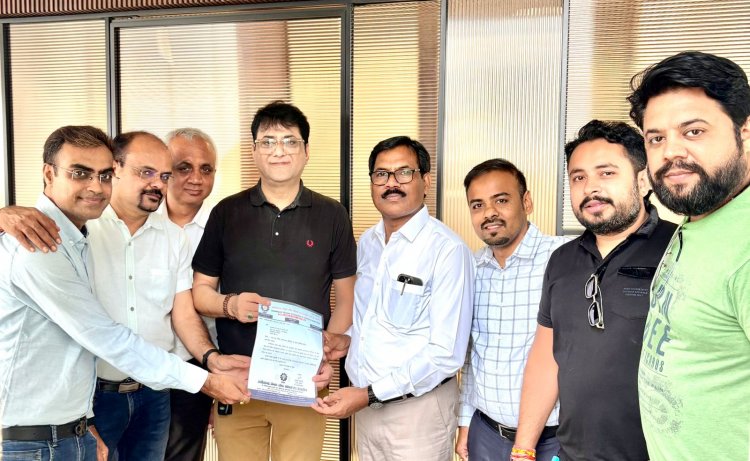 छत्तीसगढ़ चेंबर ऑफ कॉमर्स एंड इंडस्ट्रीज के प्रदेश अध्यक्ष  सतीश थौरानी ने बाल श्रम निषेध जागरूकता अभियान का जो शुभारंभ किया