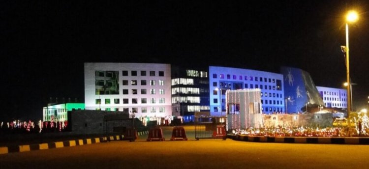 BREAKING: स्कूल शिक्षा विभाग में बड़ी फेरबदल, 150 से ज्यादा अधिकारी – कर्मचारी इधर से उधर, देखें पूरी लिस्ट