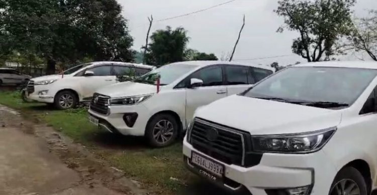 CG में इनकम टैक्स की बड़ी छापेमारी, कई ठिकानों पर एक साथ दबिश, दस्तावेजों की गहन जांच जारी