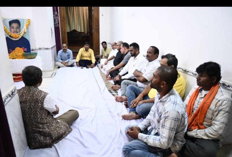 उत्तर विधायक पुरंदर मिश्रा ने केदार कश्यप जी के भतीजे के आकस्मिक निधन पर व्यक्त की गहरी संवेदना