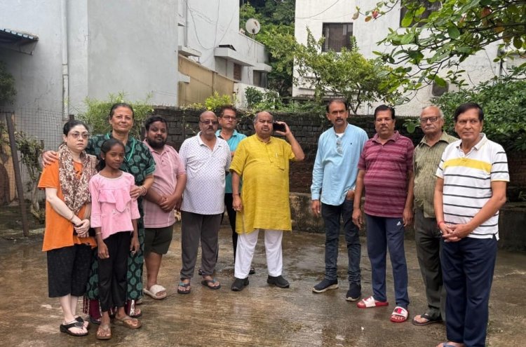 “जहाँ समस्या, वहाँ समाधान – वार्ड भ्रमण पर विधायक  पुरंदर मिश्रा की तत्परता”