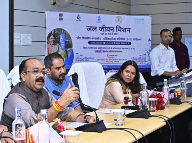 हर घर तक जल पहुँचाने के साथ ही जल बचाना भी हो प्राथमिकता में – अरुण साव