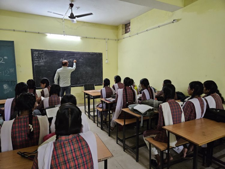 अब गणित के सवाल, जीवविज्ञान के कांसेप्ट और अर्थशास्त्र की थ्योरी समझना हुआ आसान