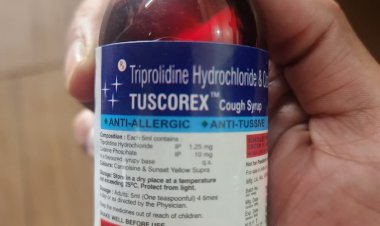 प्रतिबंधित नशीली सिरप बिक्री हेतु रखे 03 आरोपी गिरफ्तार