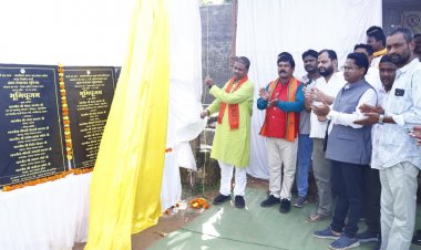 वनमंत्री केदार कश्यप ने सुधापाल में किया करोड़ों के विकास कार्यों का भूमिपूजन, कहा - हर गाँव तक सुविधाएं पहुँचाना ही हमारी प्राथमिकता है