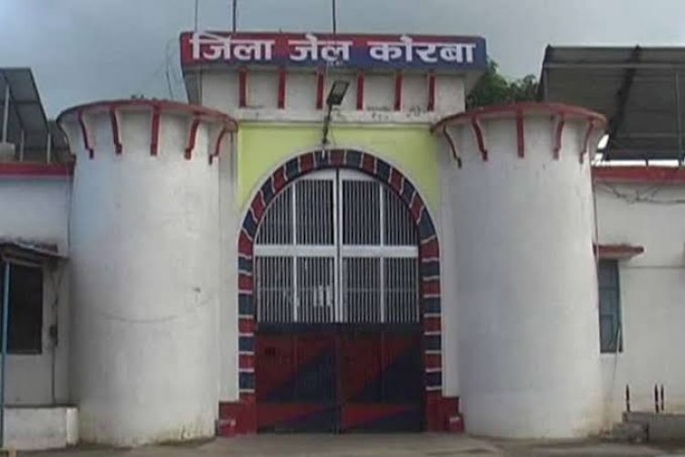 ब्रेकिंग : जेल की 25 फीट उंची दीवार फांदकर चार कैदी फरार, पुलिस विभाग में मचा हड़कंप…!!