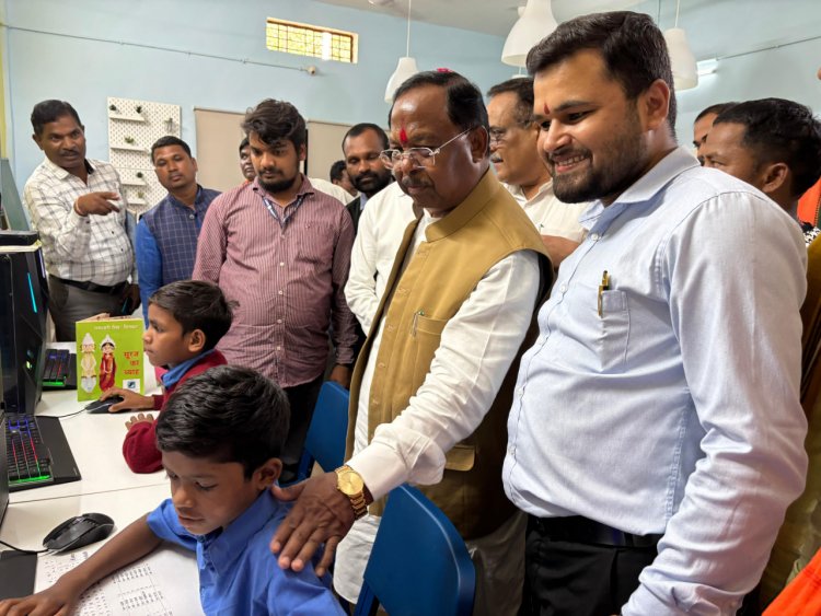 मंत्री  रामविचार नेताम ने किया आश्रम के कल्पना कक्ष का निरीक्षण