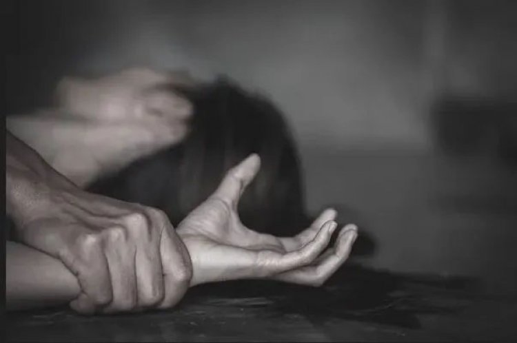 CG – बर्बरता की सारी हदें बार : दरिंदे ने युवती से दुष्कर्म कर उतारा मौत के घाट, प्राइवेट पार्ट पर मारी शराब की बोतल, फिर जो हुआ…..