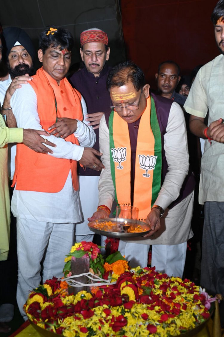 मुख्यमंत्री विष्णुदेव साय महासमुंद में रूद्र महाभिषेक हवन पूजन में हुए शामिल