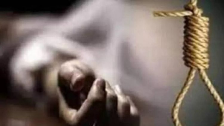 CG : बाप ने फांसी लगाकर दी जान, इधर गम में बेटे ने खाया जहर, दोनों की मौत