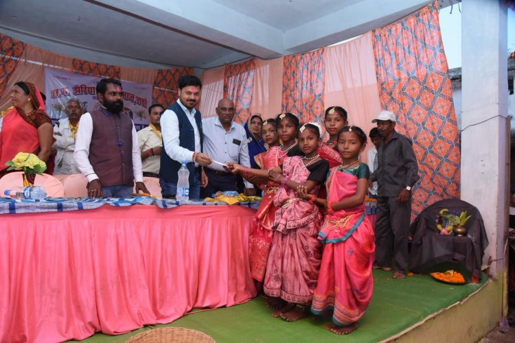 छत्तीसगढ़ की अक्षुण्ण, आरुग आदिवासी संस्कृति को प्रणाम- अनुज