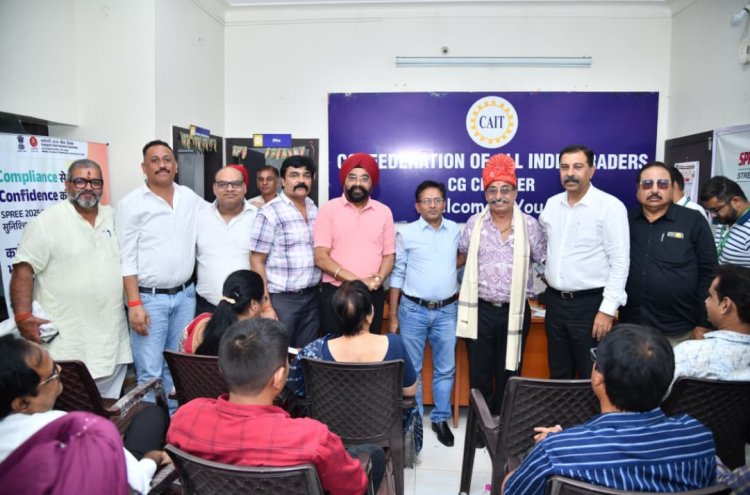 राजेन्द्र जग्गी के चौथी बार निर्विरोध अध्यक्ष बनने पर कैट परिवार ने प्रदेश कार्यालय में किया अभिनंदन