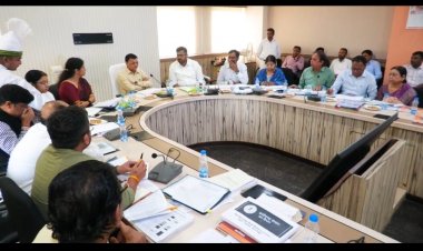 शहीद वीर नारायण सिंह श्रम अन्न योजना का विस्तार करने के निर्देश-श्रम मंत्री श्री देवांगन