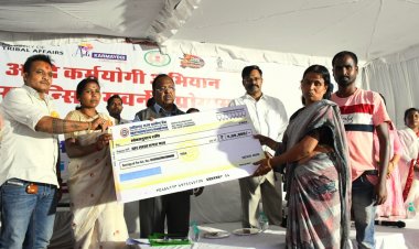 प्रधानमंत्री श्री मोदी जी का लक्ष्य वर्ष 2047 तक भारत को विकसित राष्ट्र बनाना है: कृषि मंत्री श्री नेताम