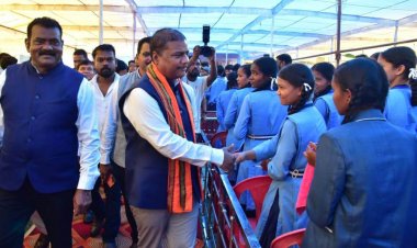 रायपुर : वनमंत्री श्री कश्यप ‘मेरा लक्ष्य मेरा अभियान’ कार्यक्रम में हुए शामिल