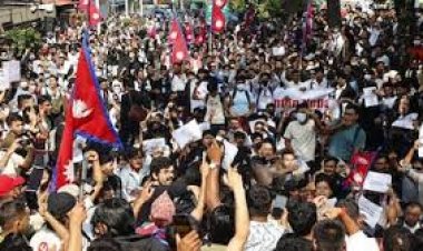 जल उठा नेपाल -नेपाल में क्यों हो रहा है बवाल?